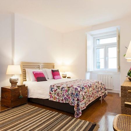 Charming Apartment In Alfama Лиссабон Номер фото